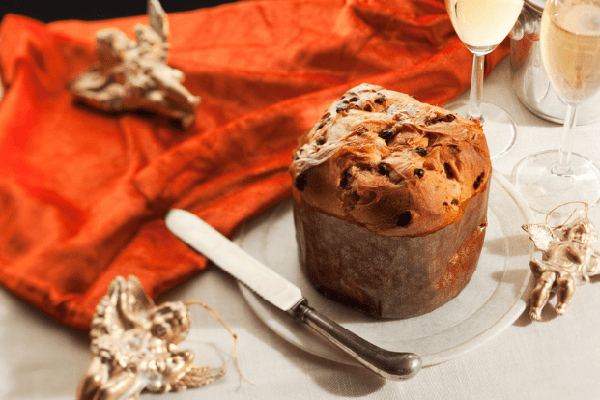 Panettone με πιάσιμο προζυμιού