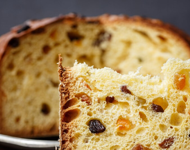 Panettone — English