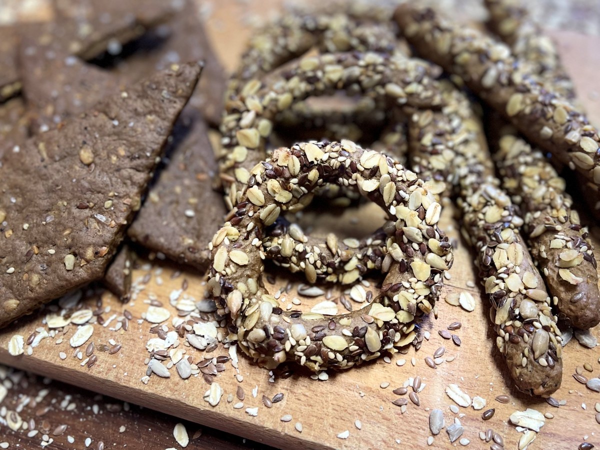 Grissini & Crackers — English