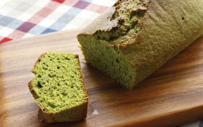Green Matcha Tea Cake