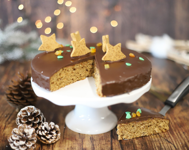 Christmas cake with wholewheat flour — English