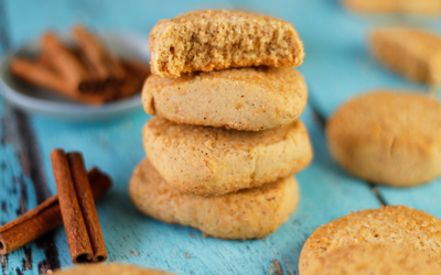 Vegan cinnamon biscuits