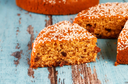 Vegan raisin cake