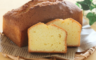 Moist vanilla cake