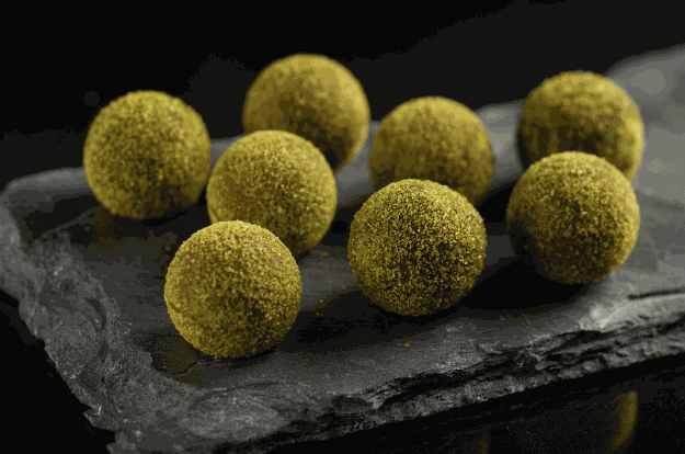 Matcha tea Truffles — English