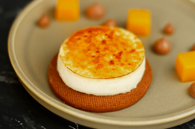 Crème Brulee — English