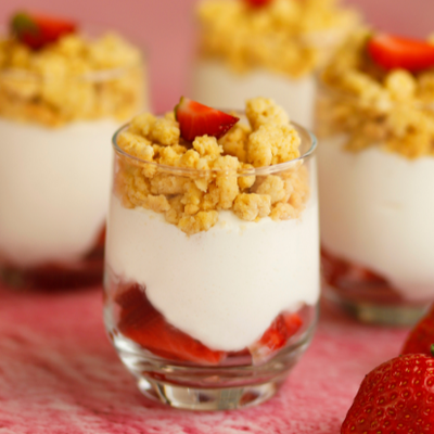 Custard Cream with strawberries Zero