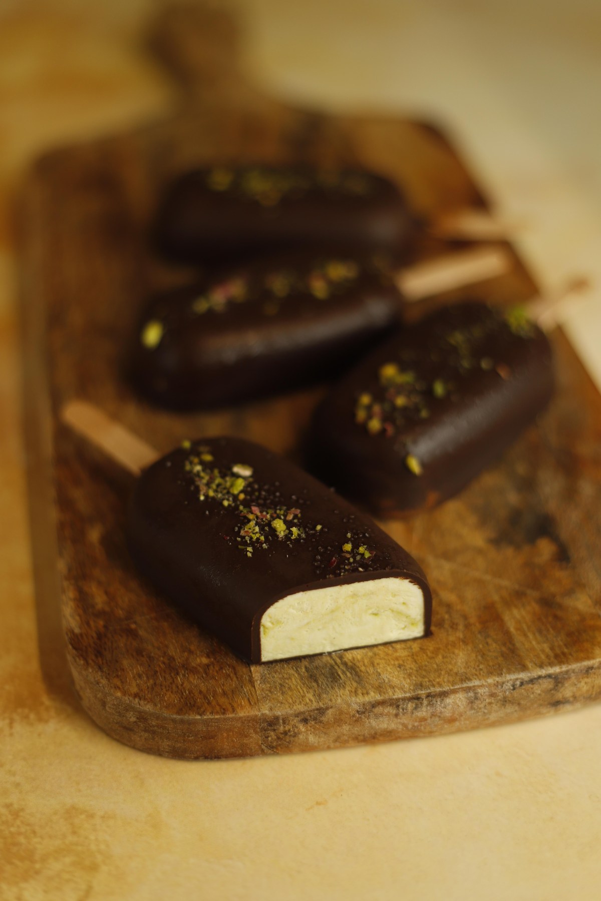 Mini Pistachio — English